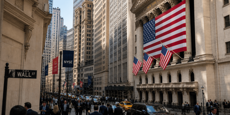 Markets shrug off oil volatility to end April at record high